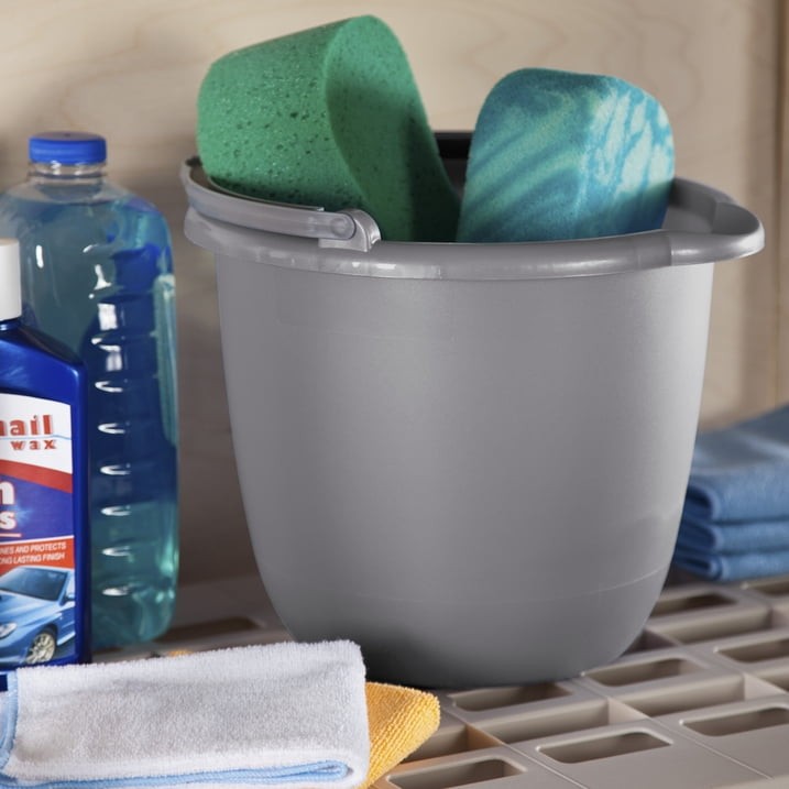 Sterilite 10 Qt Plastic Spout Pail Bucket with Handle, Titanium Gray
