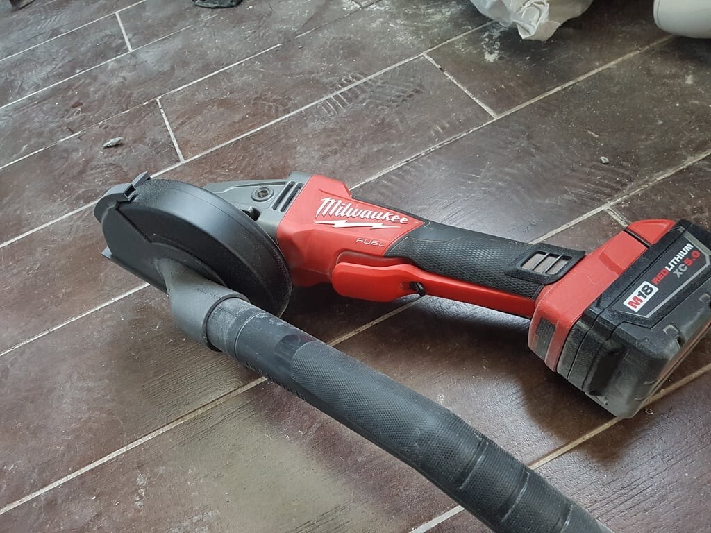 Milwaukee M18 Angle Grinder Dust Collection Attachment Vacuum Adapter