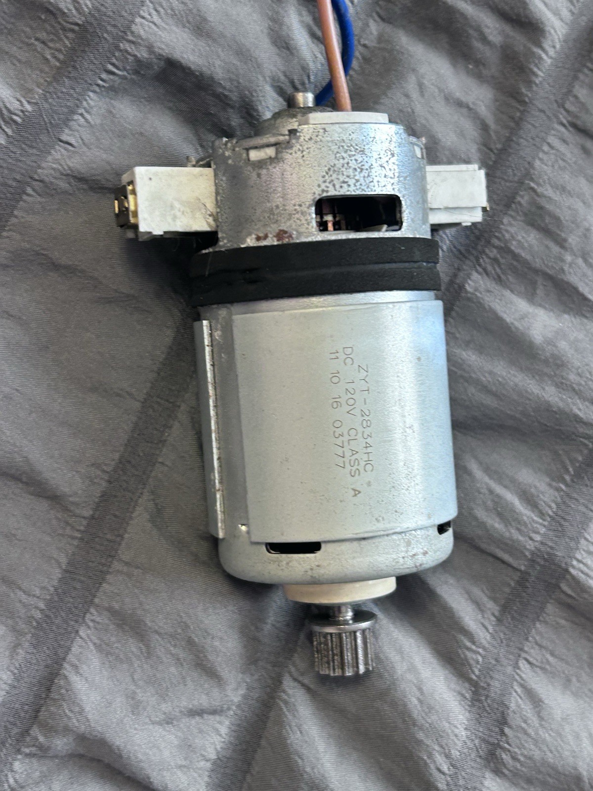 Shark HV381 HV380 HV382 HV383 HV384Q SMALL 120V BRUSHROLL MOTOR ZYT-2834HC