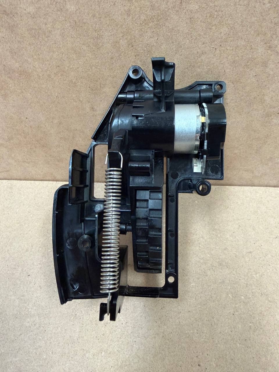Genuine Shark RV2820VEUS Robot Vacuum Cleaner Left Wheel Assembly with Motor