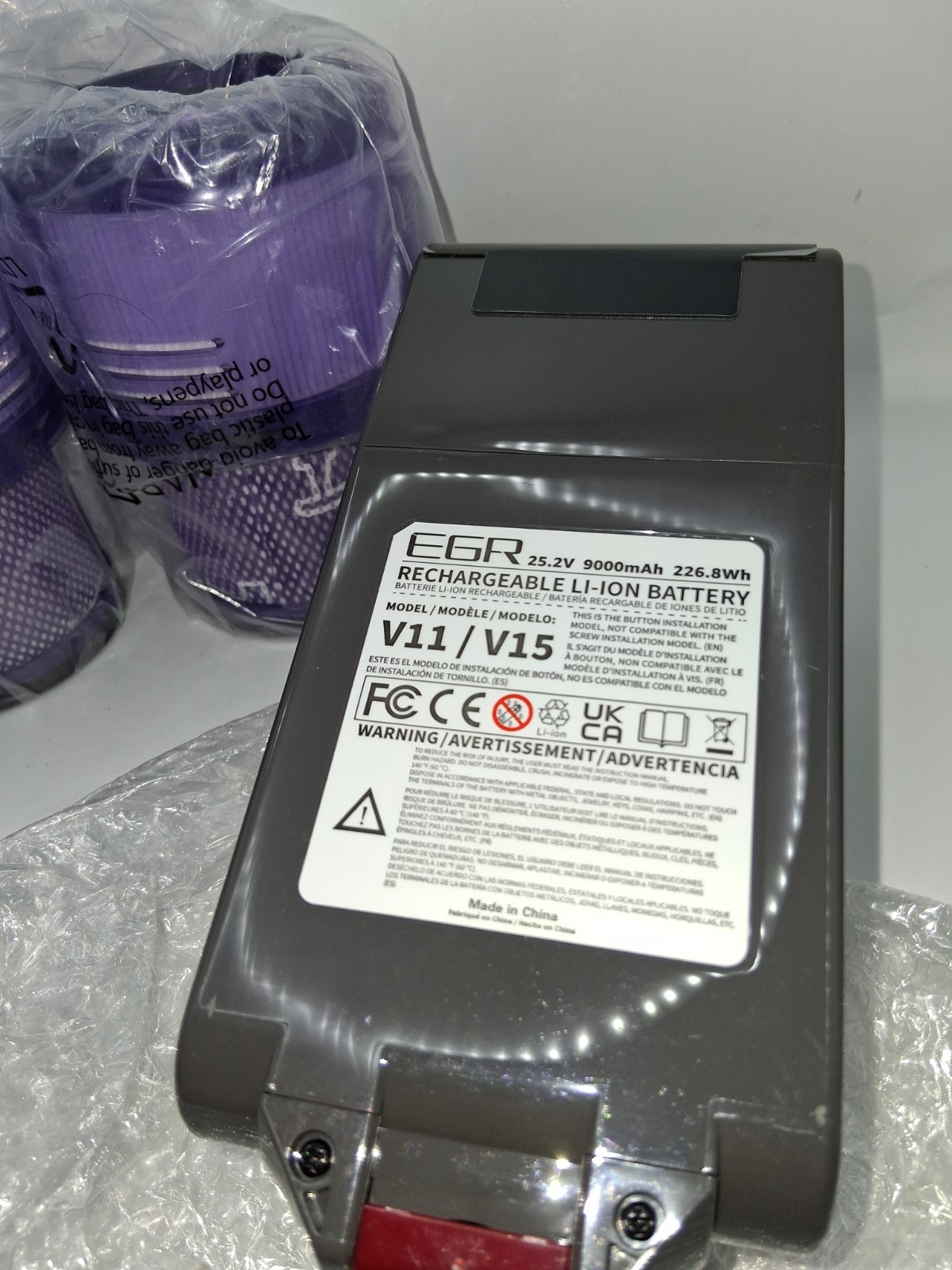 EGR 9000mAh V11 Battery Replacement Compatible with Dyson Clickin Installation