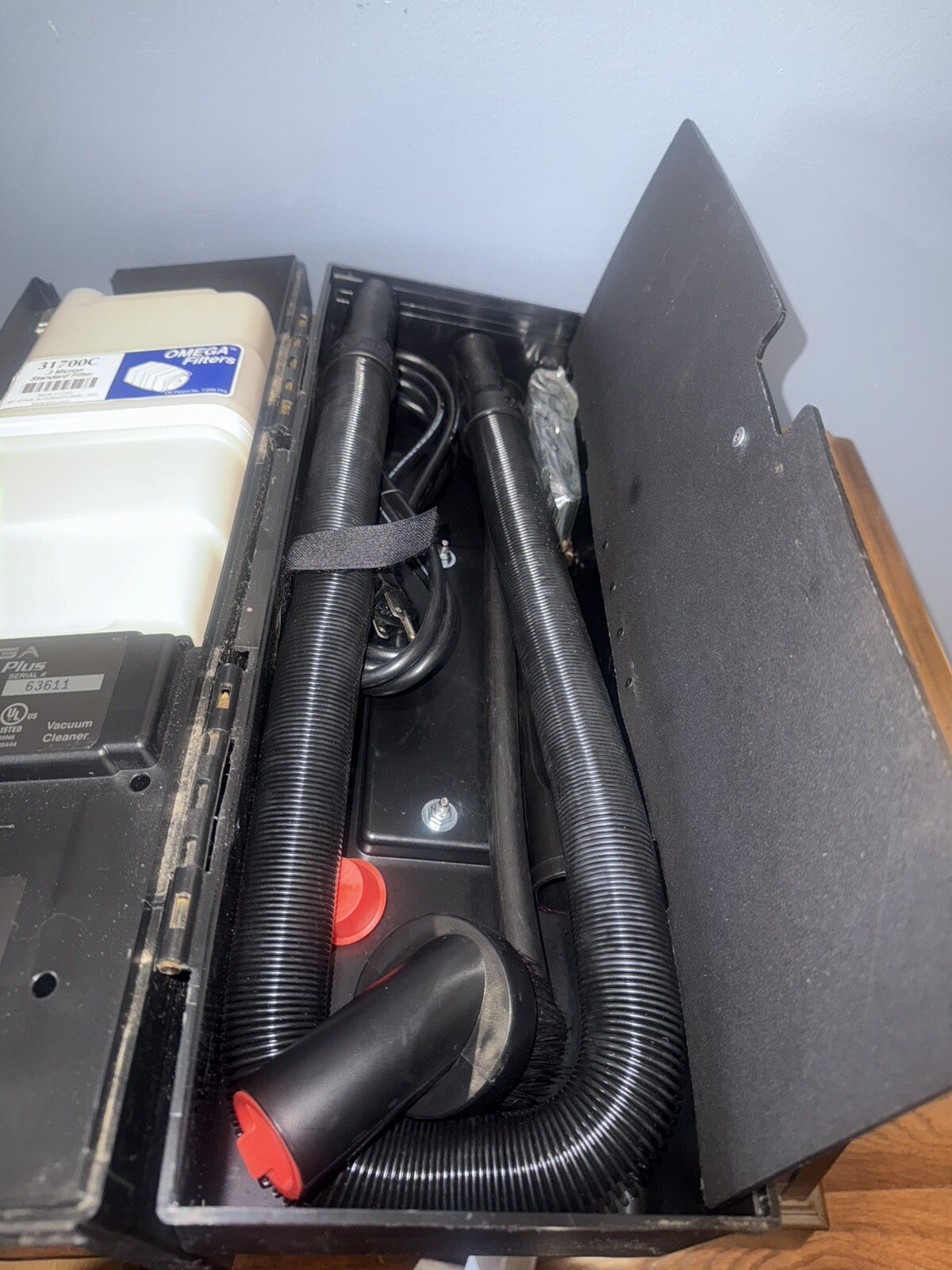 Atrix Omega Supreme Plus Electronic Vacuum Cleaner Vacose110