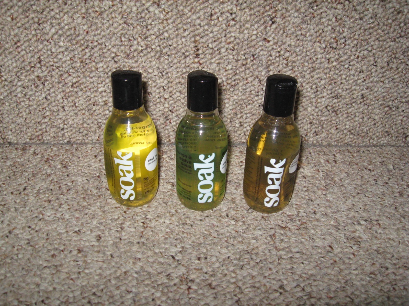 NEW Soak Laundry Soap- LOT OF 3 TRAVEL SIZE MINI 3 OZ EACH WILD MINT LACEY FIG