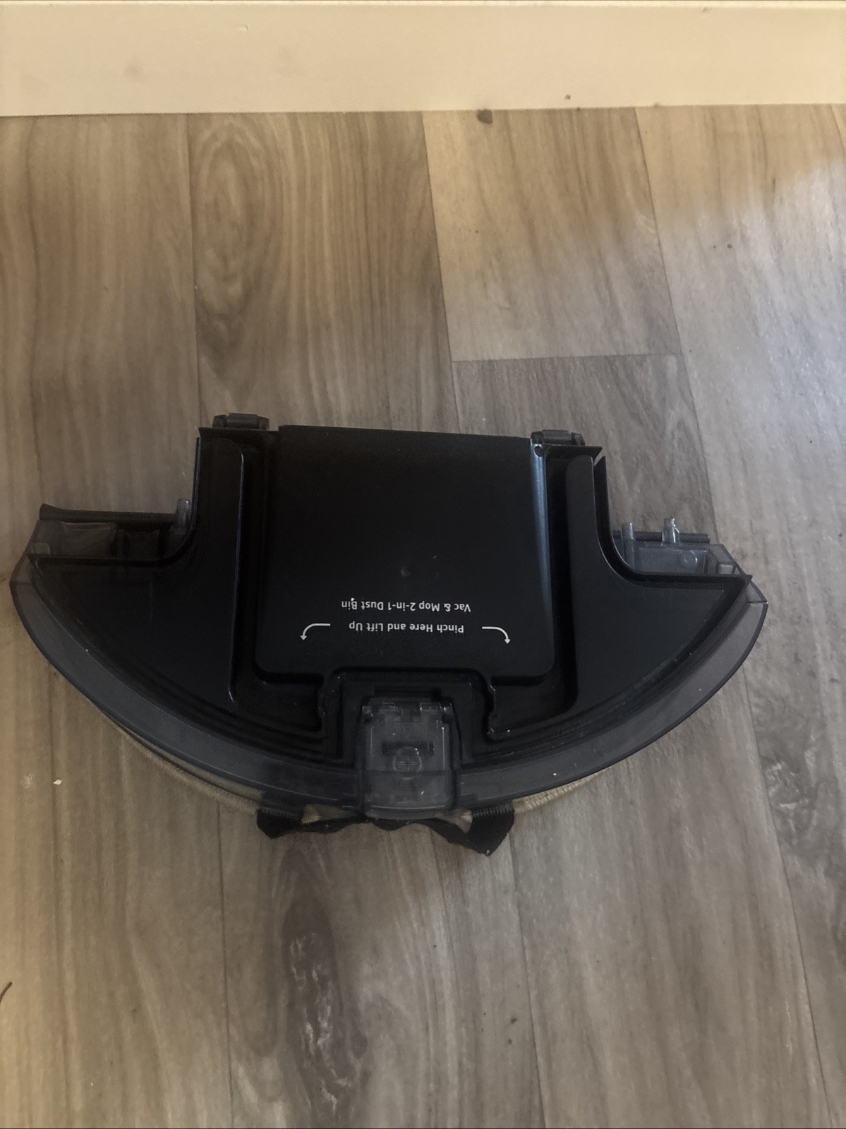 Shark Matrix Plus 2 In 1 Robot Vacuum & Mop Tested Works perfectly