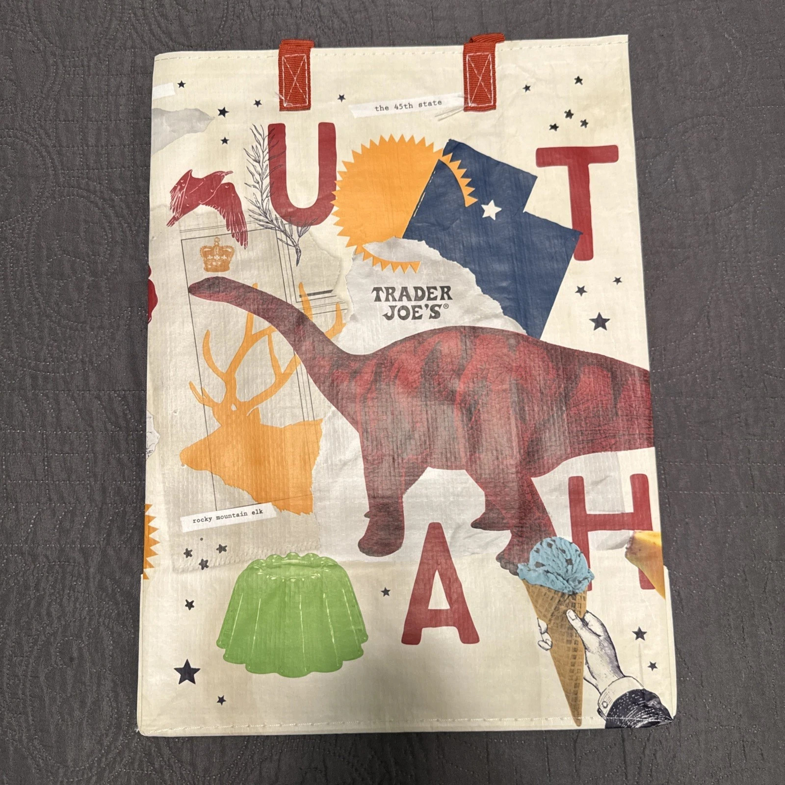 Trader Joe’s Utah Reusable Shopping Bag: Dinosaur, Arches, Bison, Umbrellas