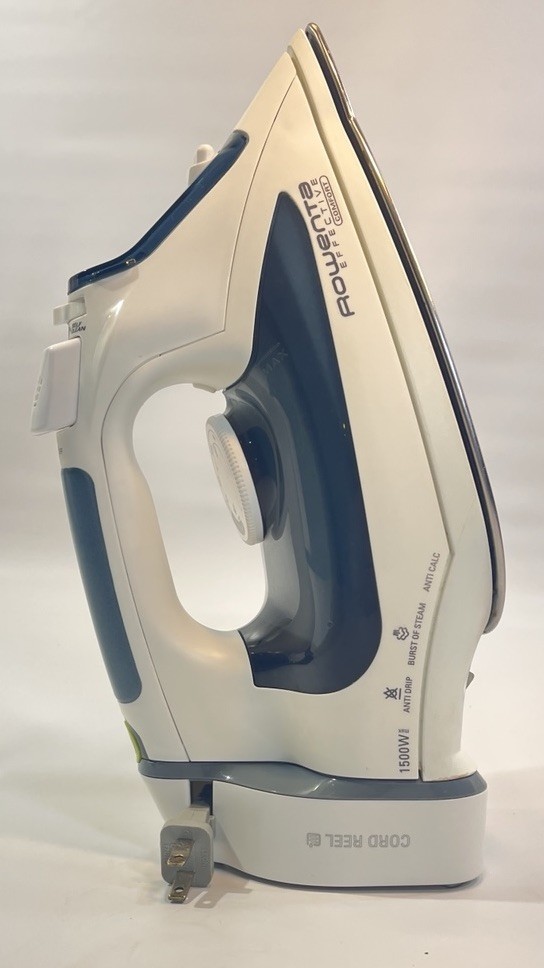 Rowenta DW2191 Access Steam 1500-Watt Cord Reel Steam Iron Stainless Steel Works