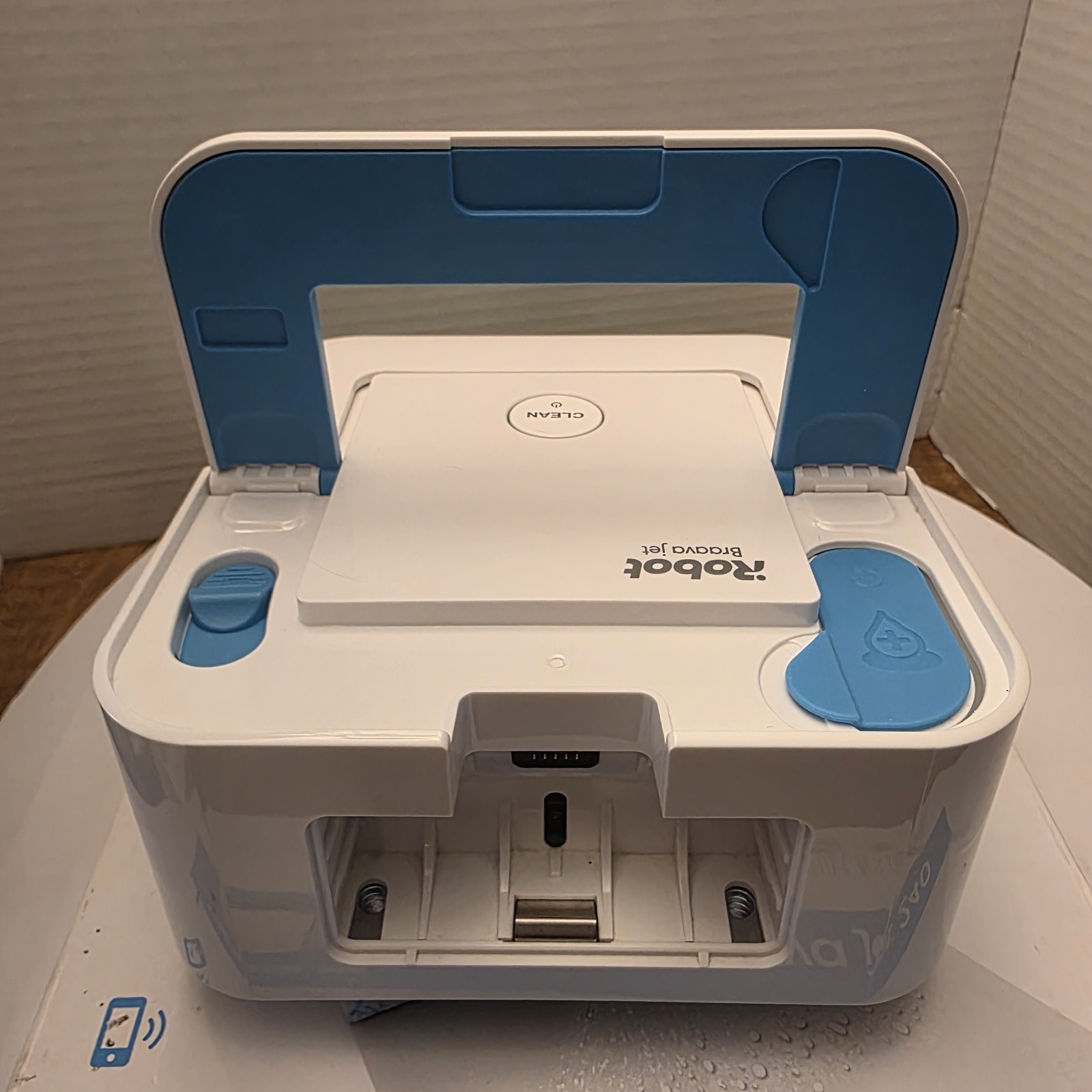 iRobot Braava Jet 240 APP CONTROL MOPPING ROBOT EX CONDITION BOX MANUALS PADS