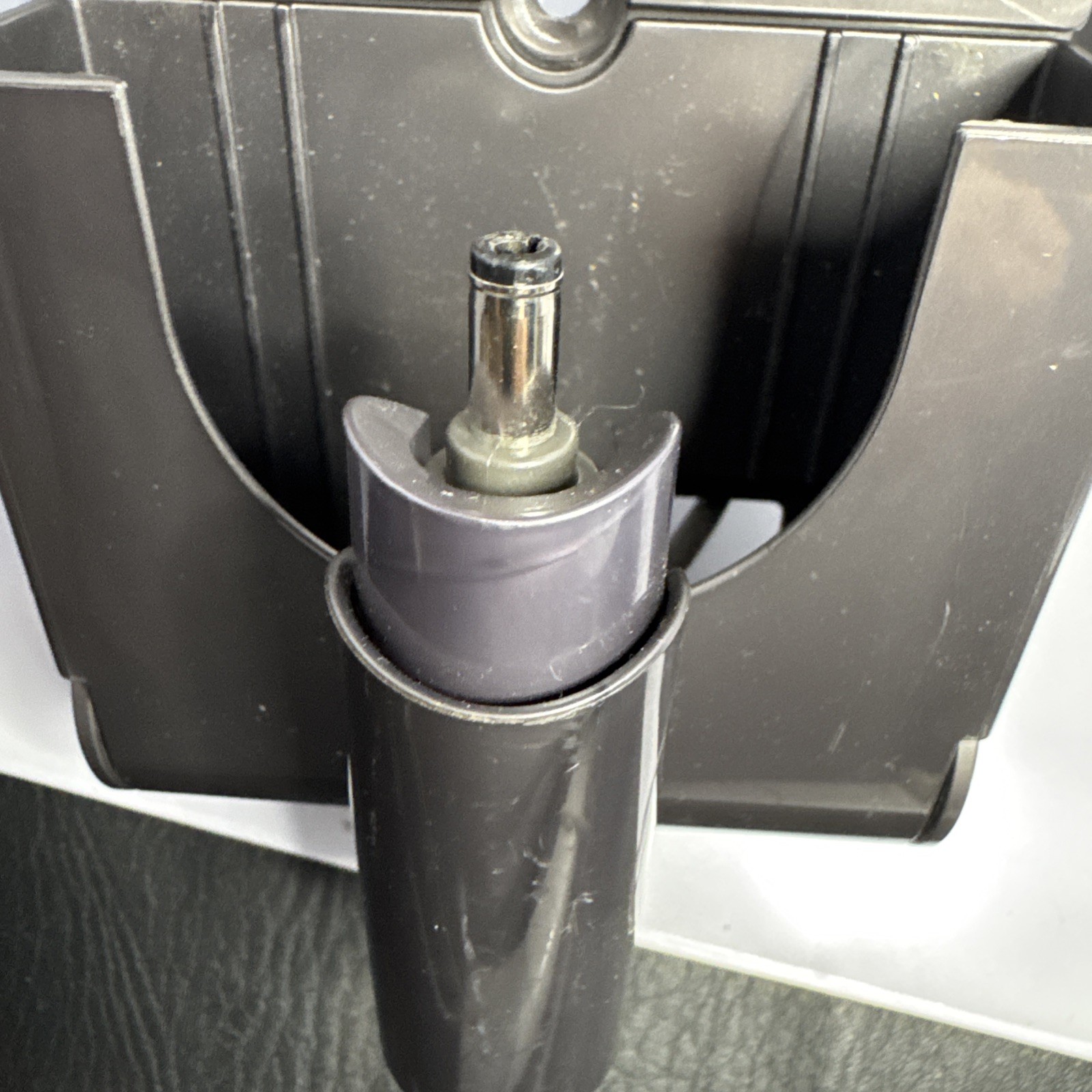 Dyson OEM Power Charger 205720-02 for V6 V7 V8 Animal DC58 & Wall Mount T109439
