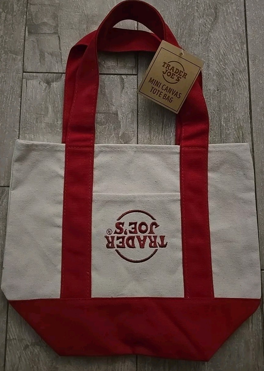 Trader Joe Canvas Upside Down Label. RARE COLLECTIBLE ITEM. See Pictures. 1 BAG!