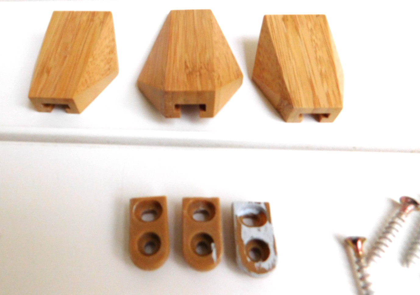 IKEA SKUGGIS Wall Hook 4.5″ + 2.75″ Bamboo Wood 203.501.63 Lot of 3 Gently Used