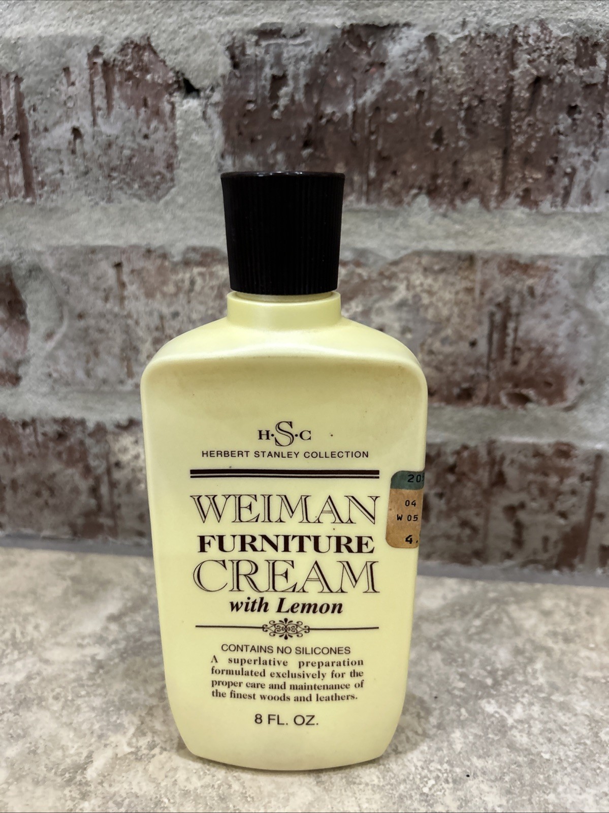 Weiman Furniture Cream with Lemon 8 fl oz Concentrate Sun Protection Full New