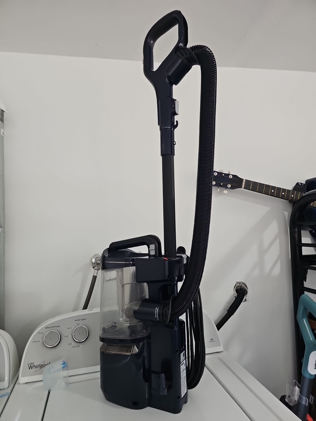 Shark UV850 Performance Lift-Away DuoClean PowerFins Upright Vacuum Cleaner