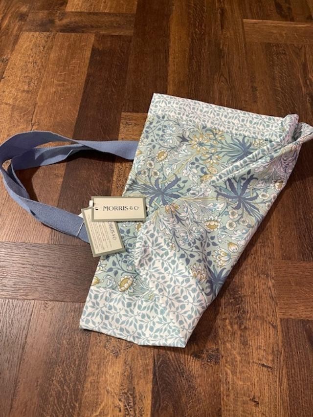 BRAND NEW! MORRIS & CO- 100% Cotton Canvas “HYACINTH” Floral Tote Bag – SO COOL!