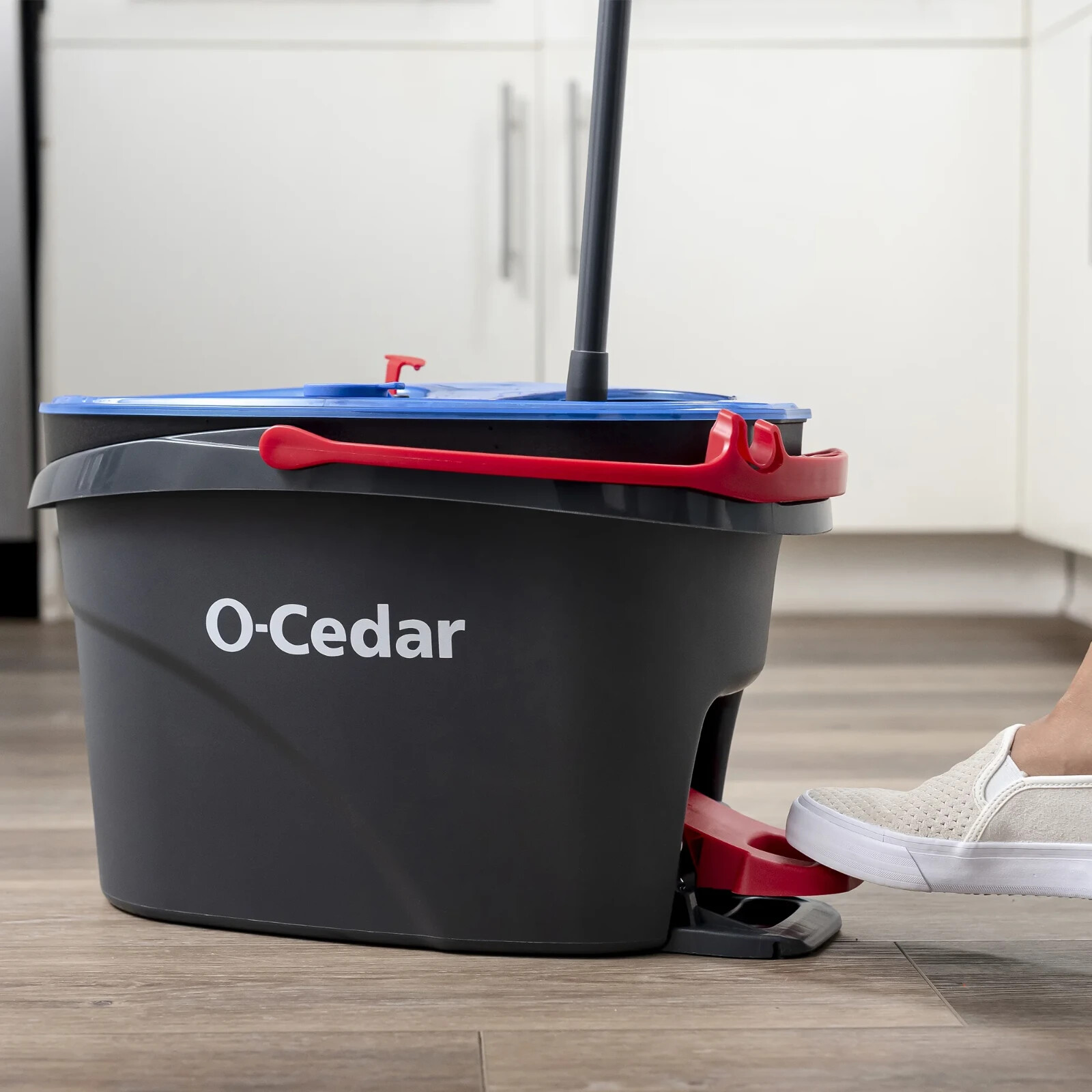 O-Cedar RinseClean Clean Water Spin Mop and Bucket System Clean with Clean Water