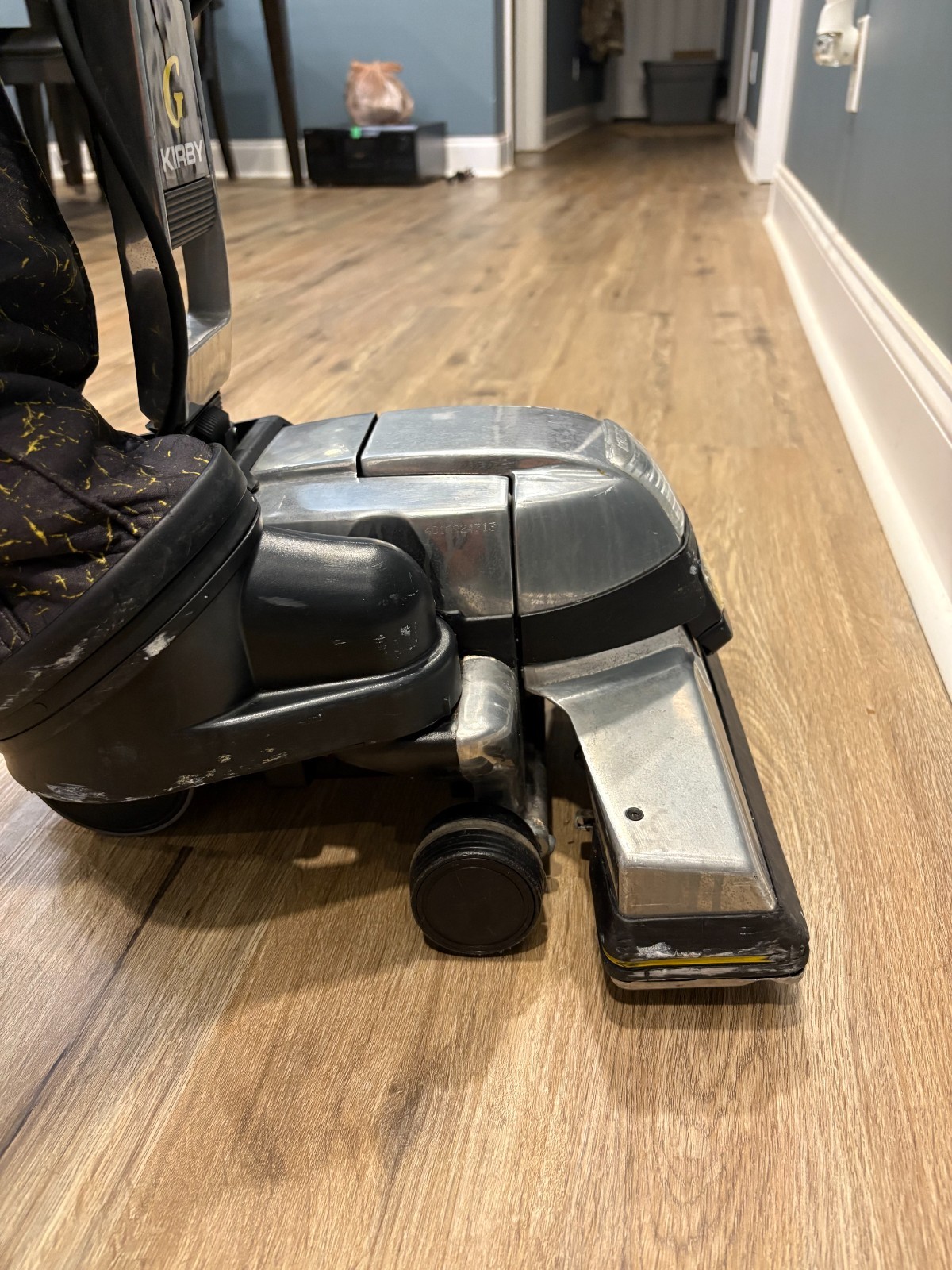 KIRBY G2001 G6D Micron Magic Hepa Upright Vacuum Limited Edition Great Suction