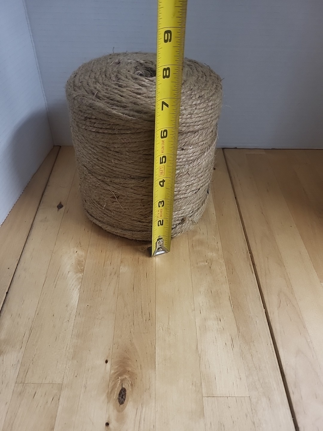 3-Ply Natural Jute Twine 4lb Ball 2000 Feet BRAND NEW TIGHT ROLL