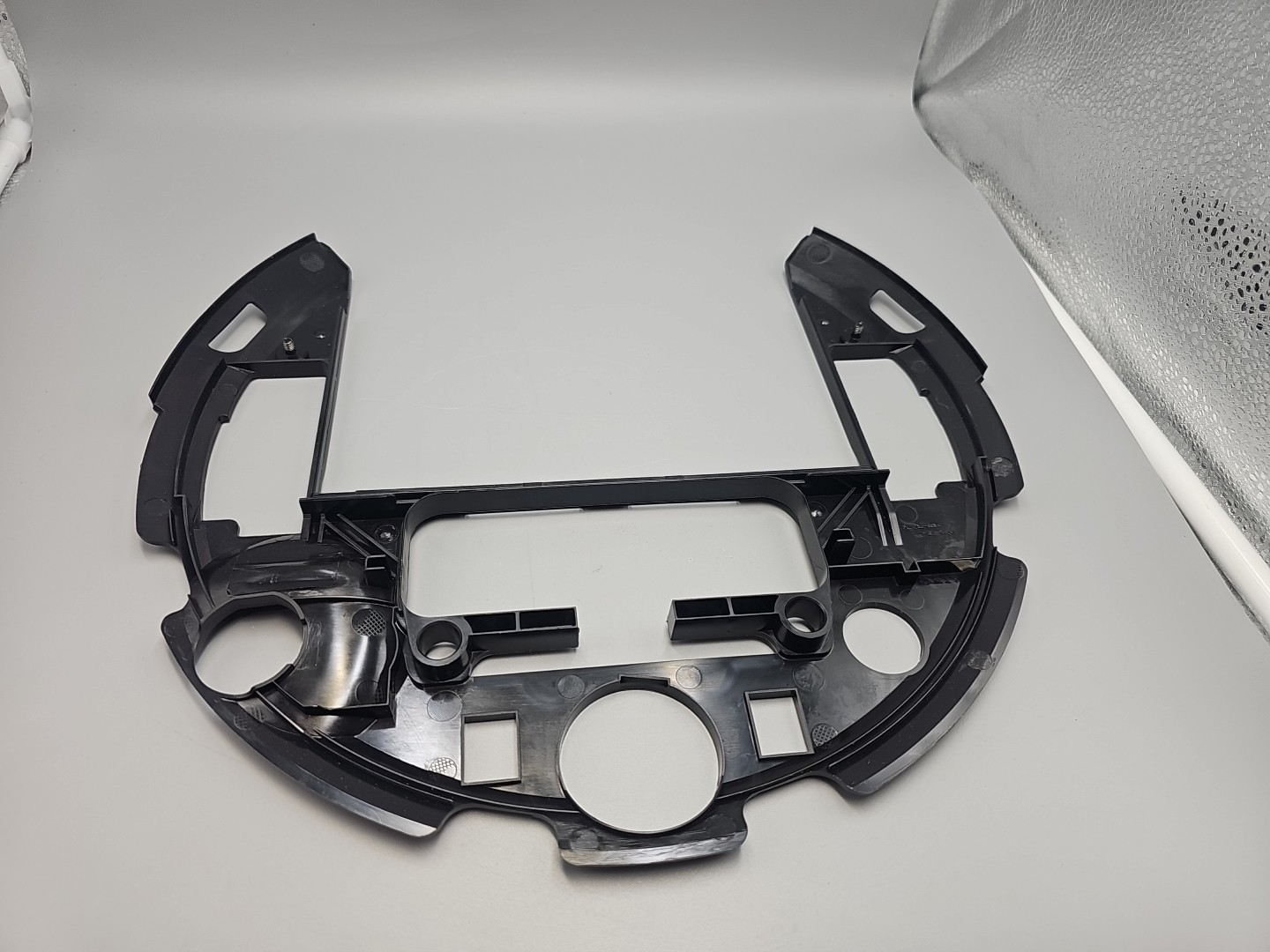 Bottom Lid Cover Plate Replacement for iRobot Roomba 900 Series 960 980 981 985