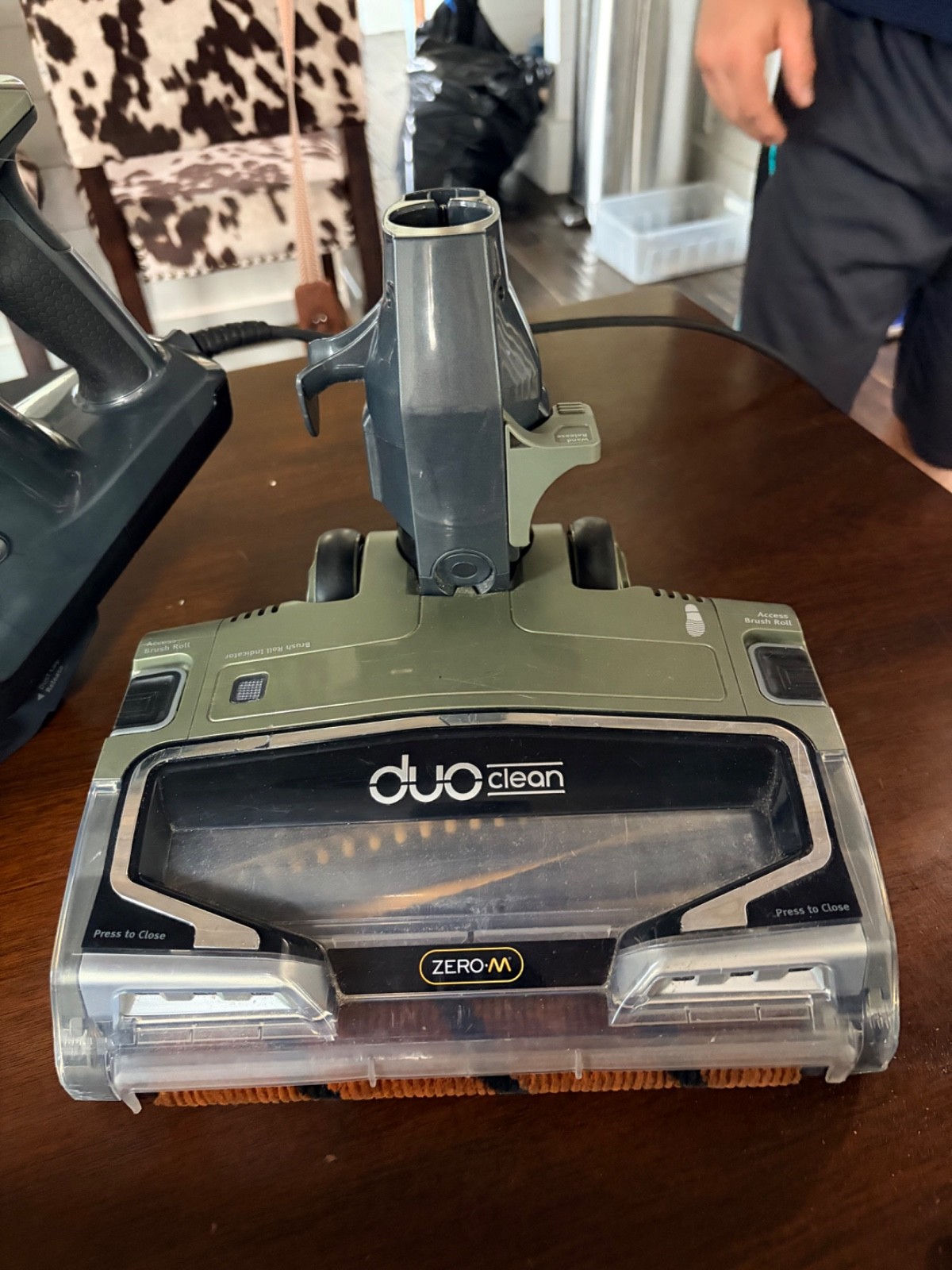 SHARK Apex Duo Clean Zero M Green Slim Vacuum Cleaner ~ TESTED/ Working