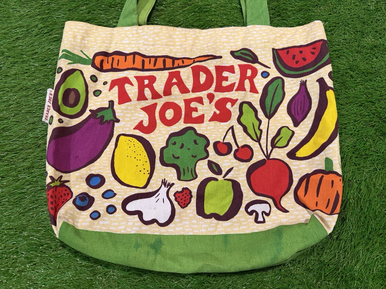 TRADER JOE’S Reusable Canvas Shopping Grocery Tote Bag Fruits Vegetables USA
