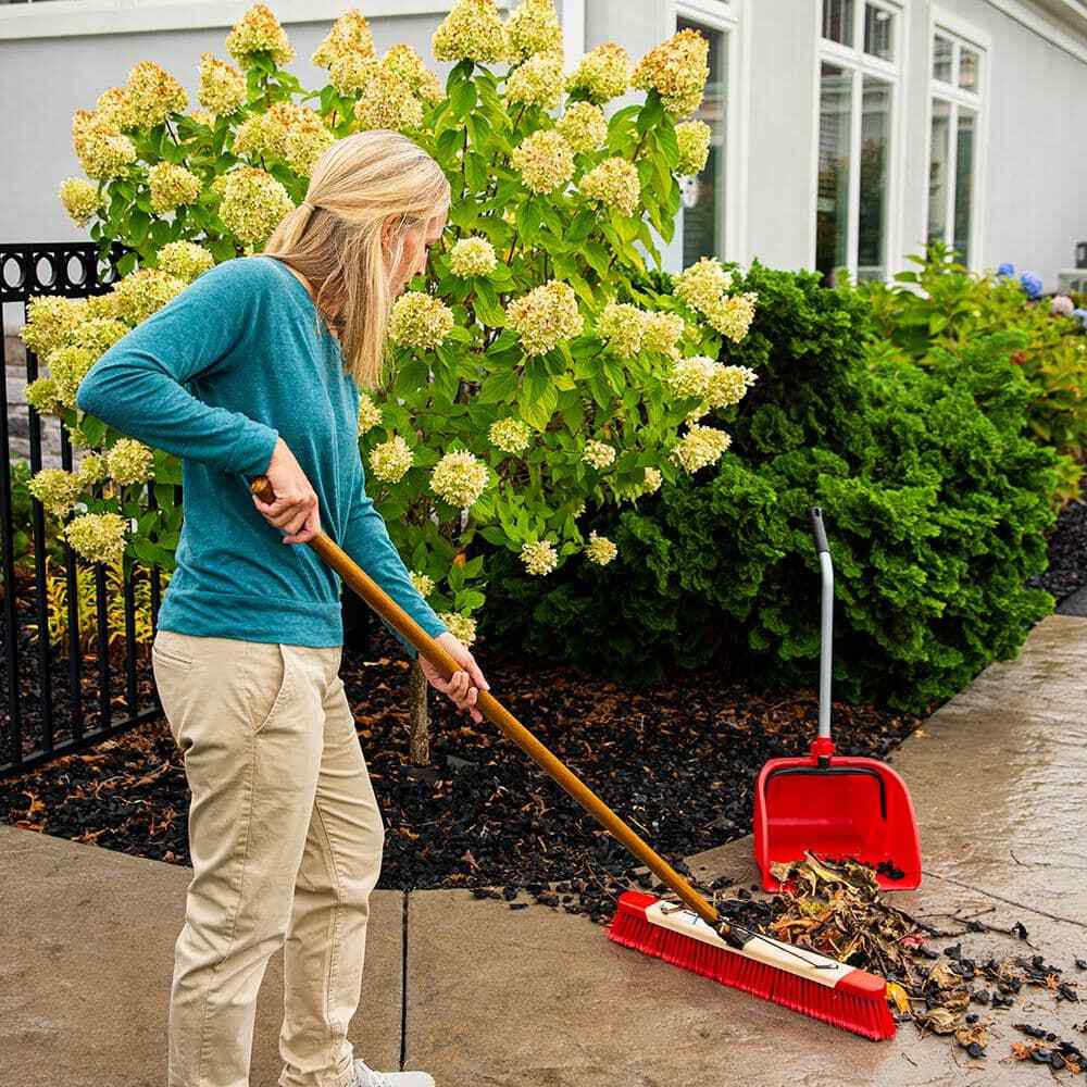 14 In. Jumbo Dust Pan