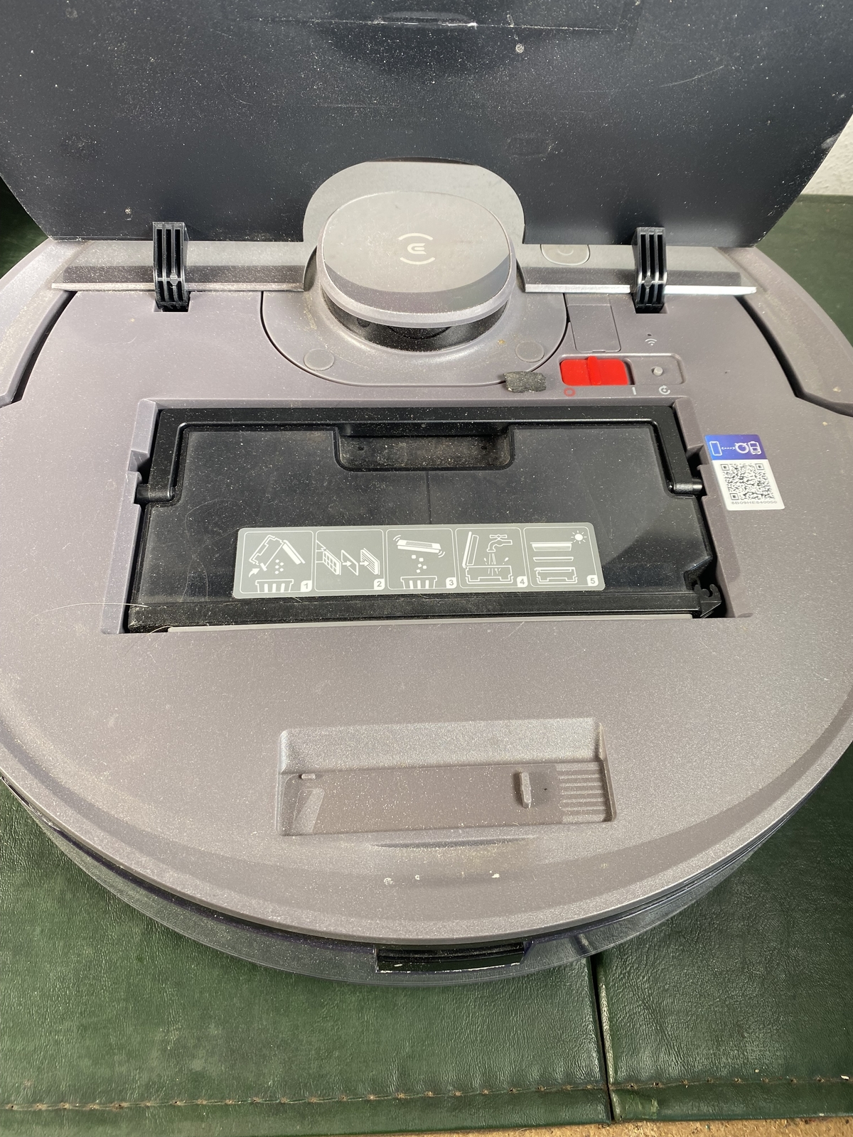 Ecovacs Deebot OZMO T8+ Vacuum & Mop Robotic Cleaner No Power Cord