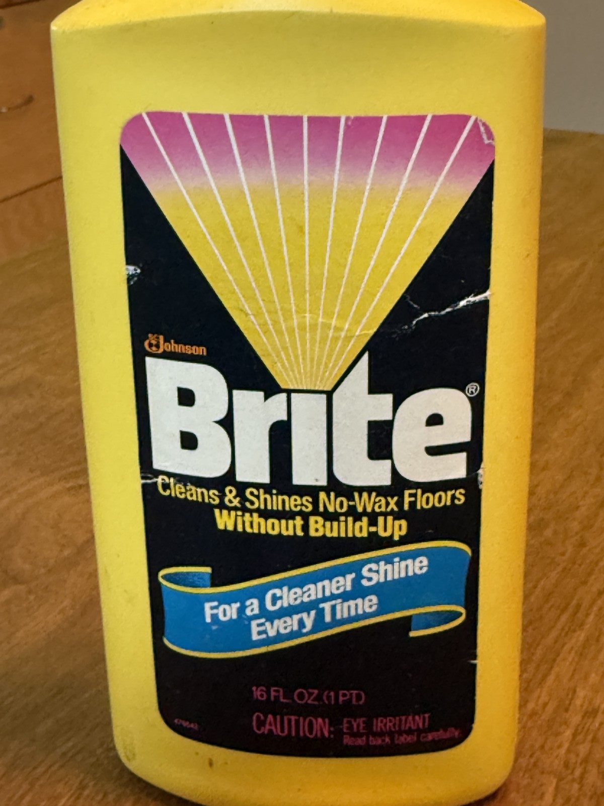 Vintage Johnson Brite No-Wax Floor Cleaner & Shine 16oz (1 Pint) Bottle