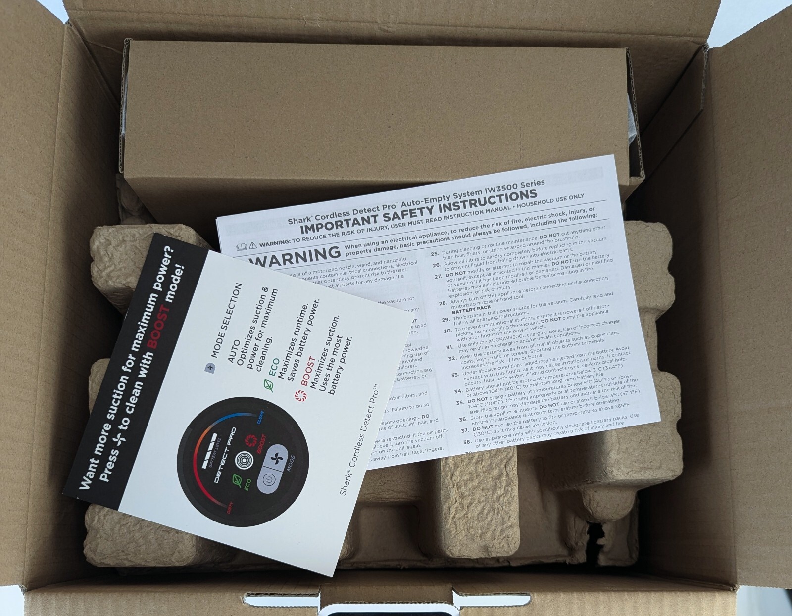 Shark Cordless DETECT PRO Auto-Empty System Stick Vacuum IW3511 White BRAND NEW