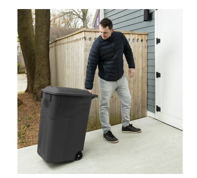 Hyper Tough 45 Gallon Wheeled Heavy Duty Garbage Can w/ Attached Lid Black