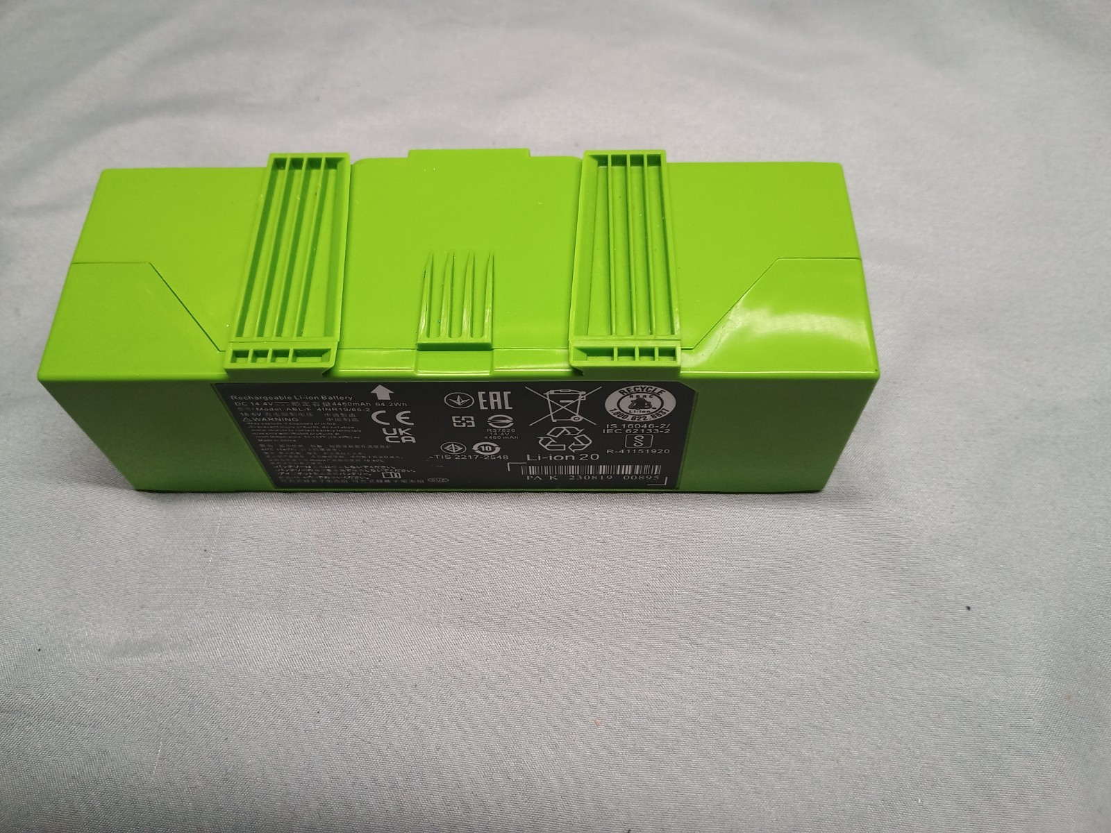 generic Li-ion Extended Battery 14.4V 4460mAh 64.2wh iRobot Roomba J6 J7 J8 J9