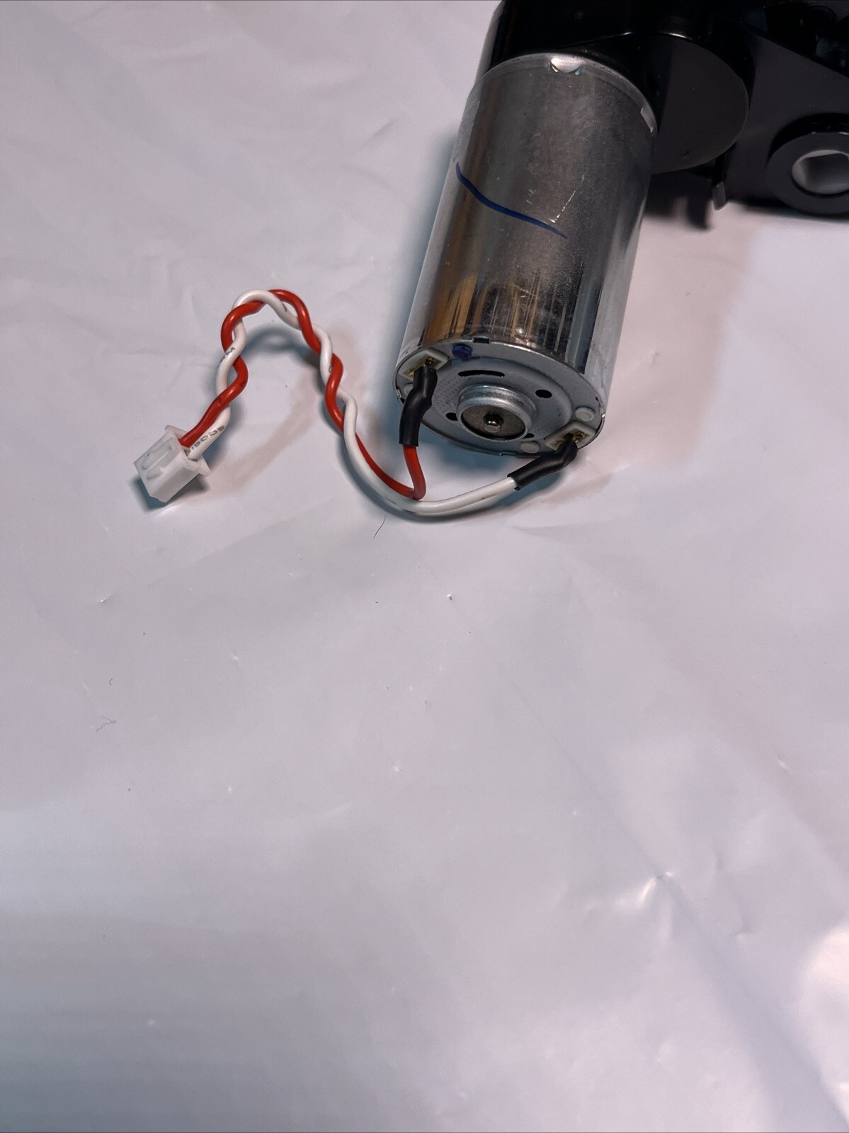 OEM iRobot Roomba Combo Essential Cleaning Head Roller Brush Motor Essential OB