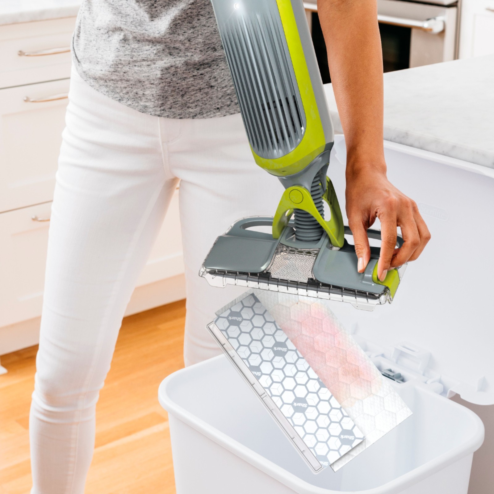 Shark VACMOP Disposable Hard Floor Vacuum And Mop Pad Refills Home 16 Count