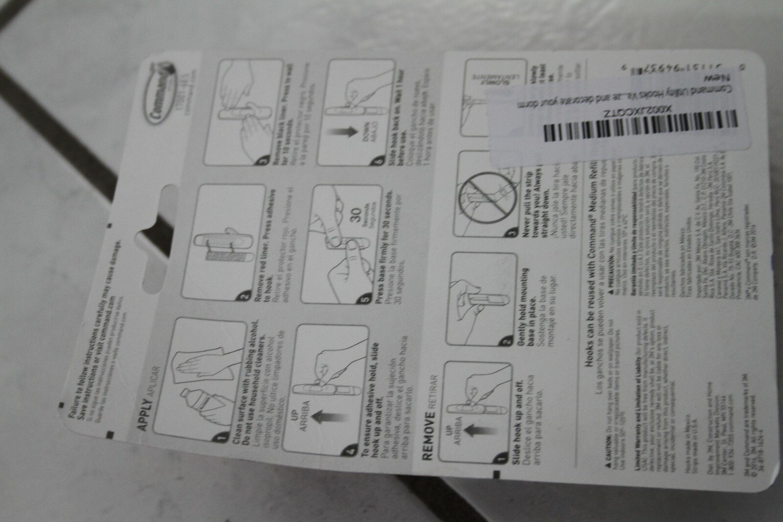 6 COMMAND 3 LB MEDIUM DESIGNER HOOKS ~ 3 PACKS OF 2 EACH
