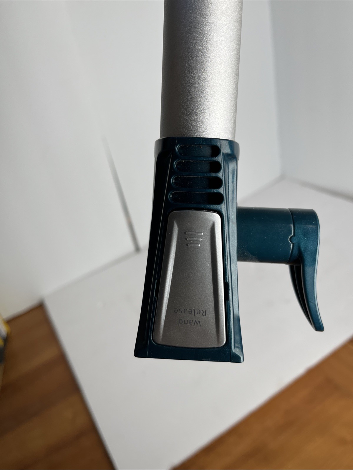 Shark Rocket Duoclean Handheld Vacuum Wand Tube UV380 HV380 HV381 HV382 HV383