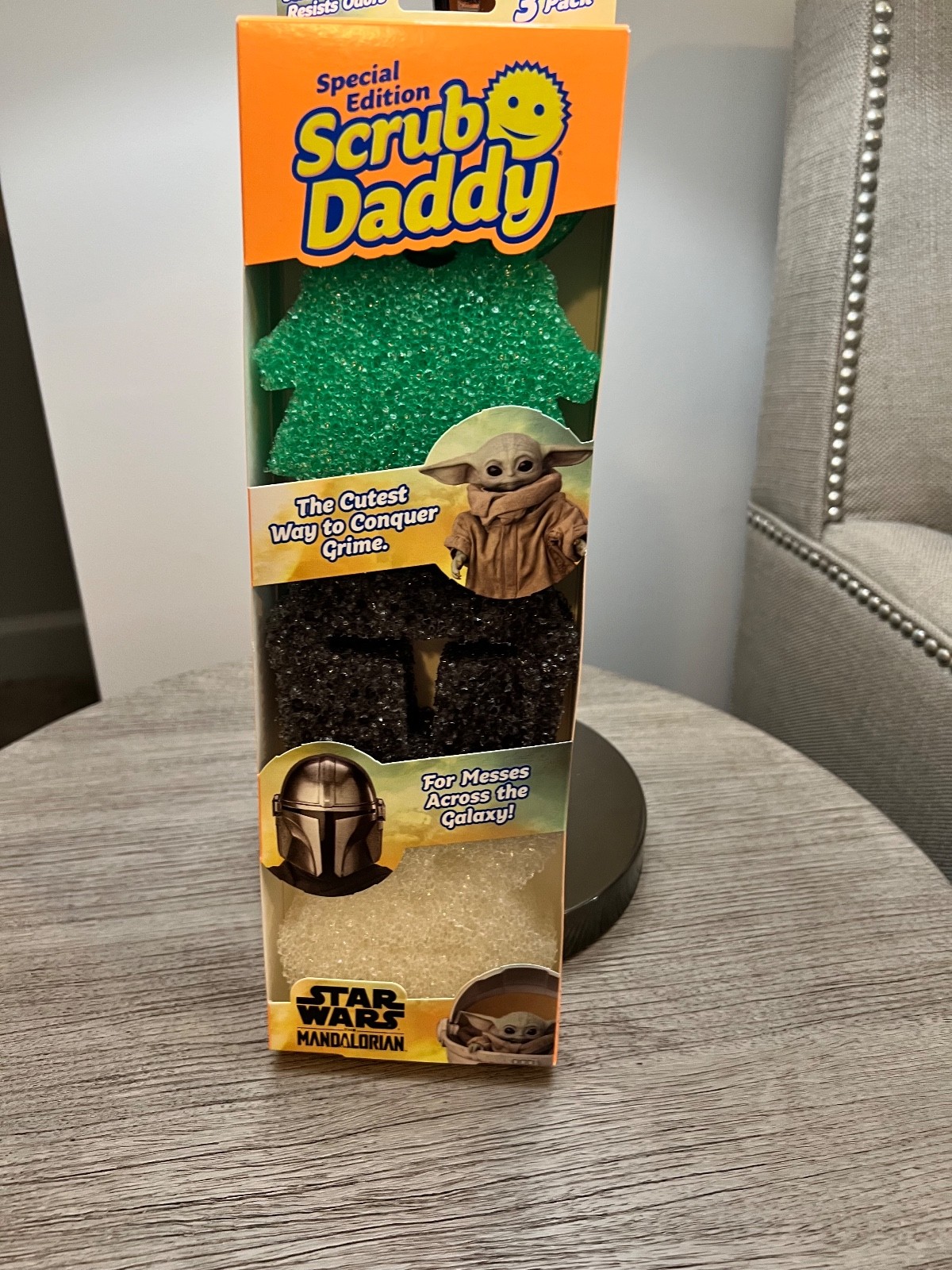 Star Wars Mandalorian Special Edition Scrub Daddy 1 Pack with 3 Designs NIB