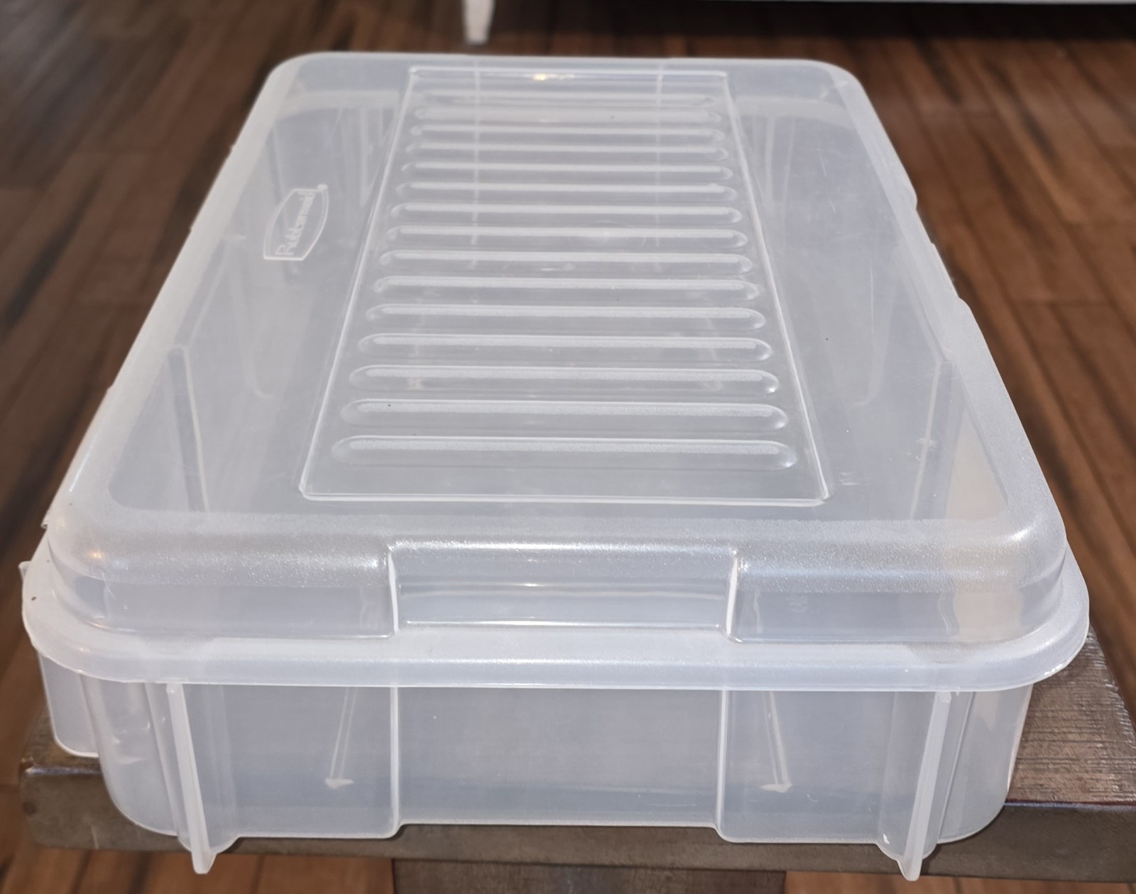 Vintage Rubbermaid Clear Plastic Snap Case 1995 Hinged Storage Container 2282