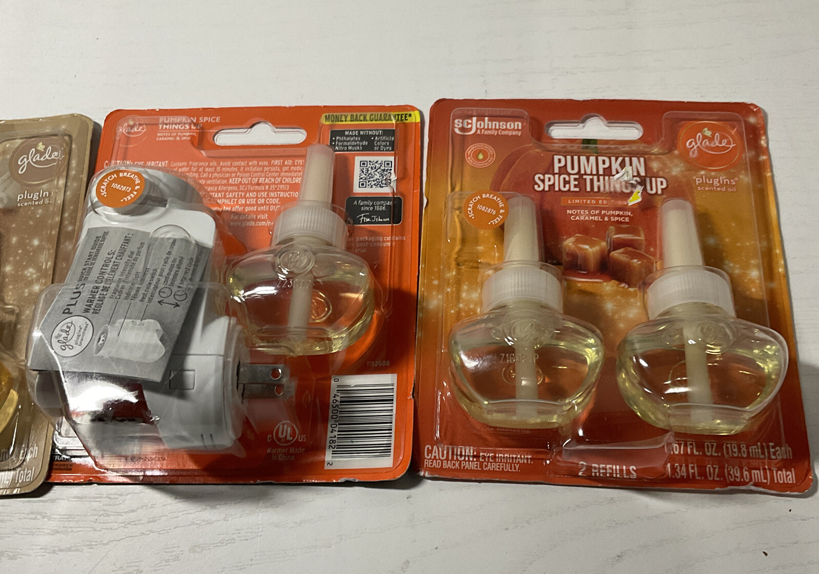 ⚡️Glade Plug Ins Pumpkin Spice Things Up 1 Warmer 5 Refills & Marshmallow