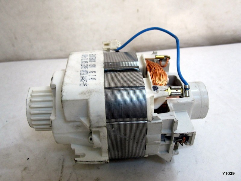 Sebo Felix Brush Motor. 6310760030 120v 22195 ametek 655657-25