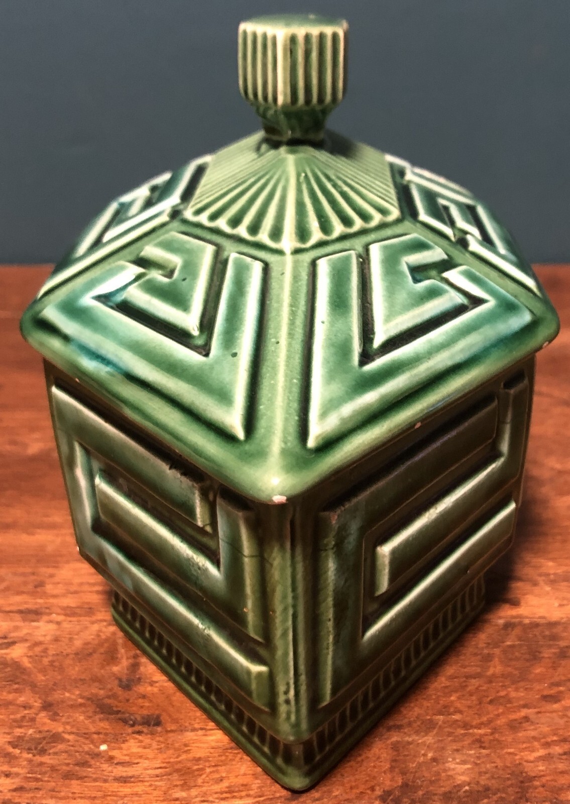 Retro Vintage Geometric Green Ceramic Art Pottery Storage Conatiner Trinket Box