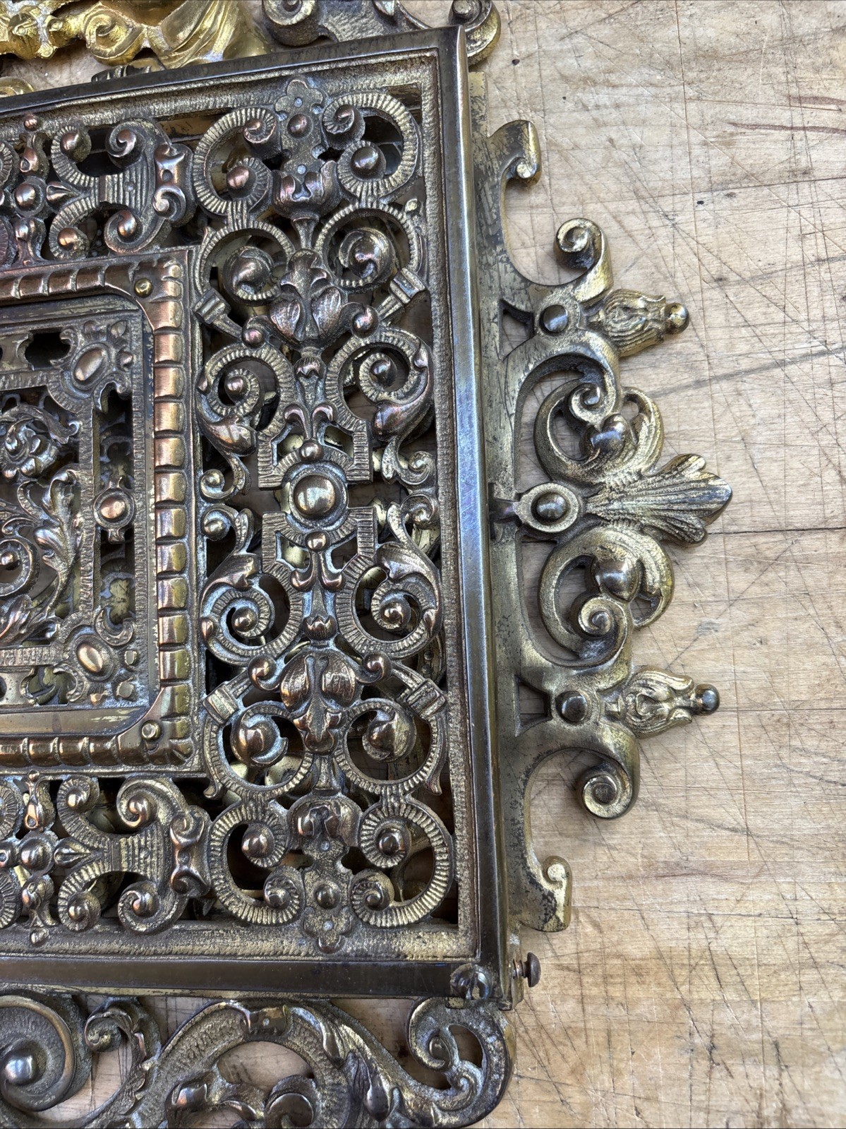 Antique Ornate Renaissance Design Solid Brass Wall Mounted Mail/ Magazine Holder