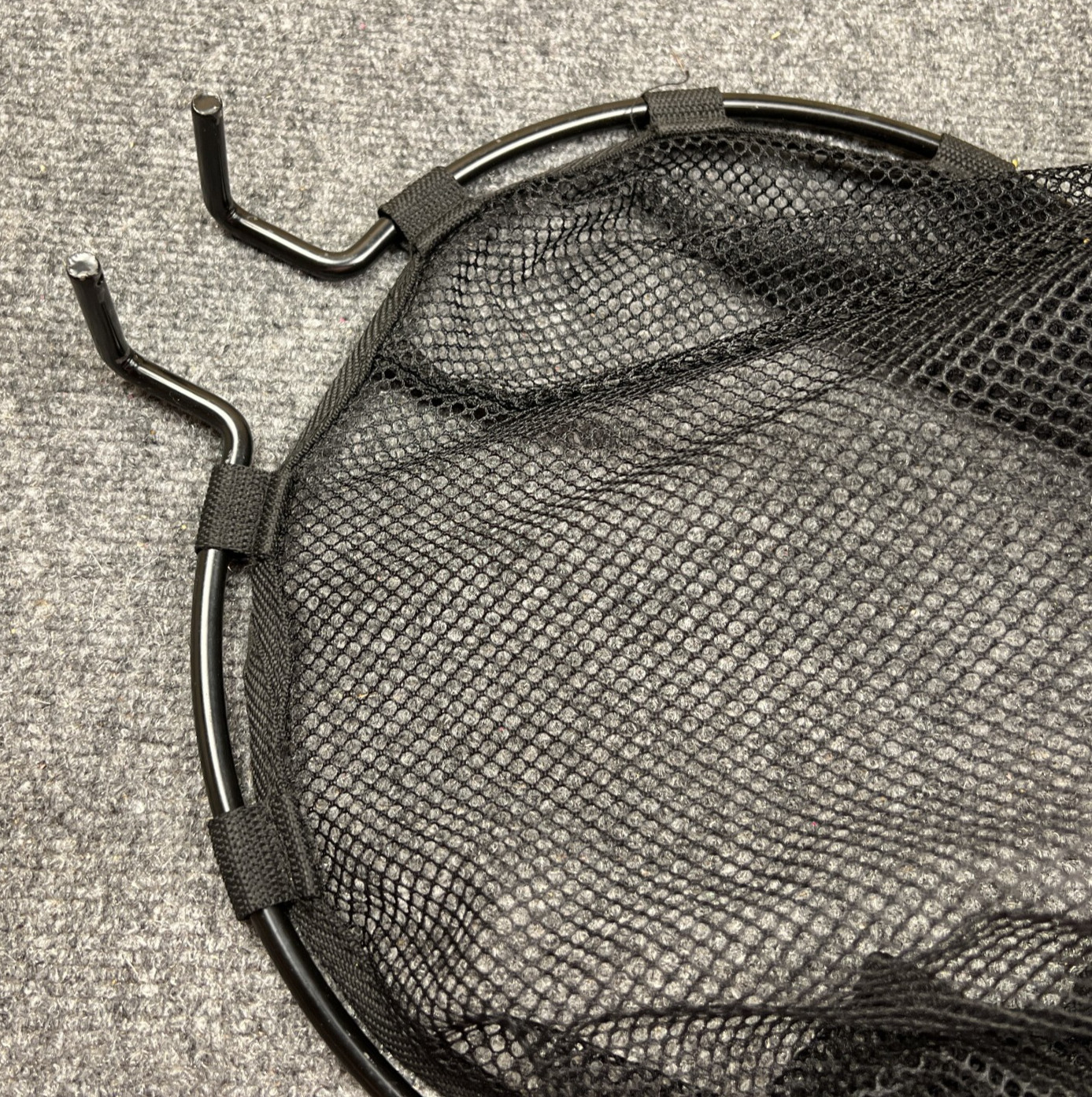Hanging Vertical Mesh Garage Ball Storage Net Metal Hook 11″ X 40″ 3 Compartment