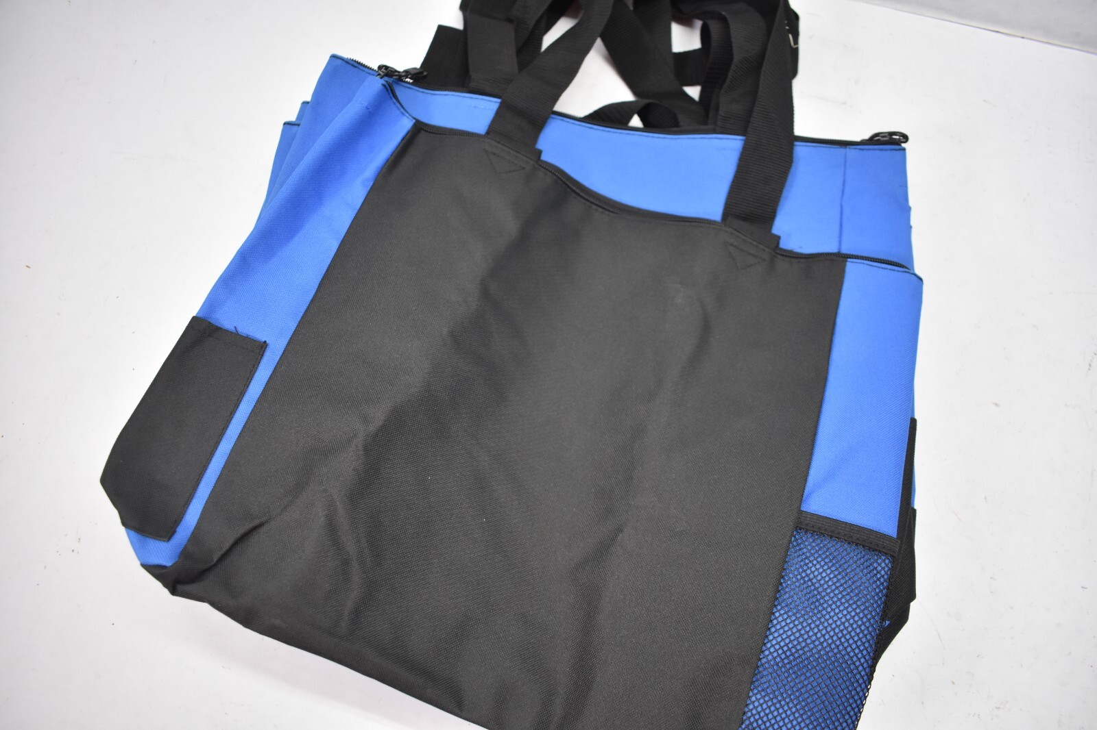 Lot of 8 Tote Carry Bags Blue/Black BRANDED 16-1/2″ x 14″ x 4-1/2″