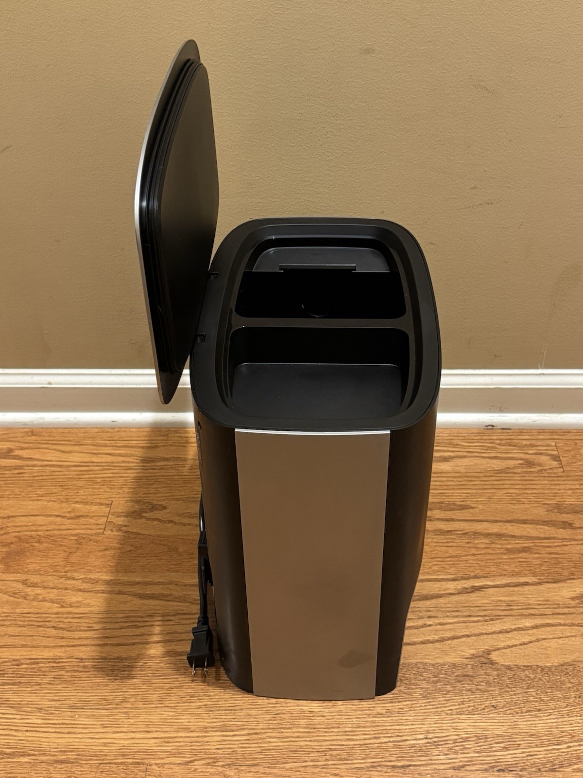ECOVACS DEEBOT X1 Plus Docking Station (Empty Station CH2117)