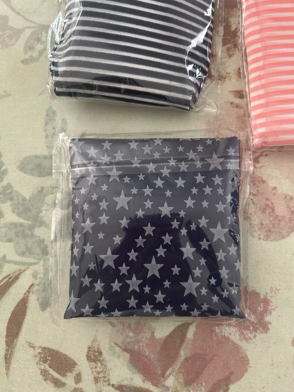 Reusable Shopping Grocery Bags Foldable 5 Pack, 25 x 15. 5 Inch Lightweight NEW