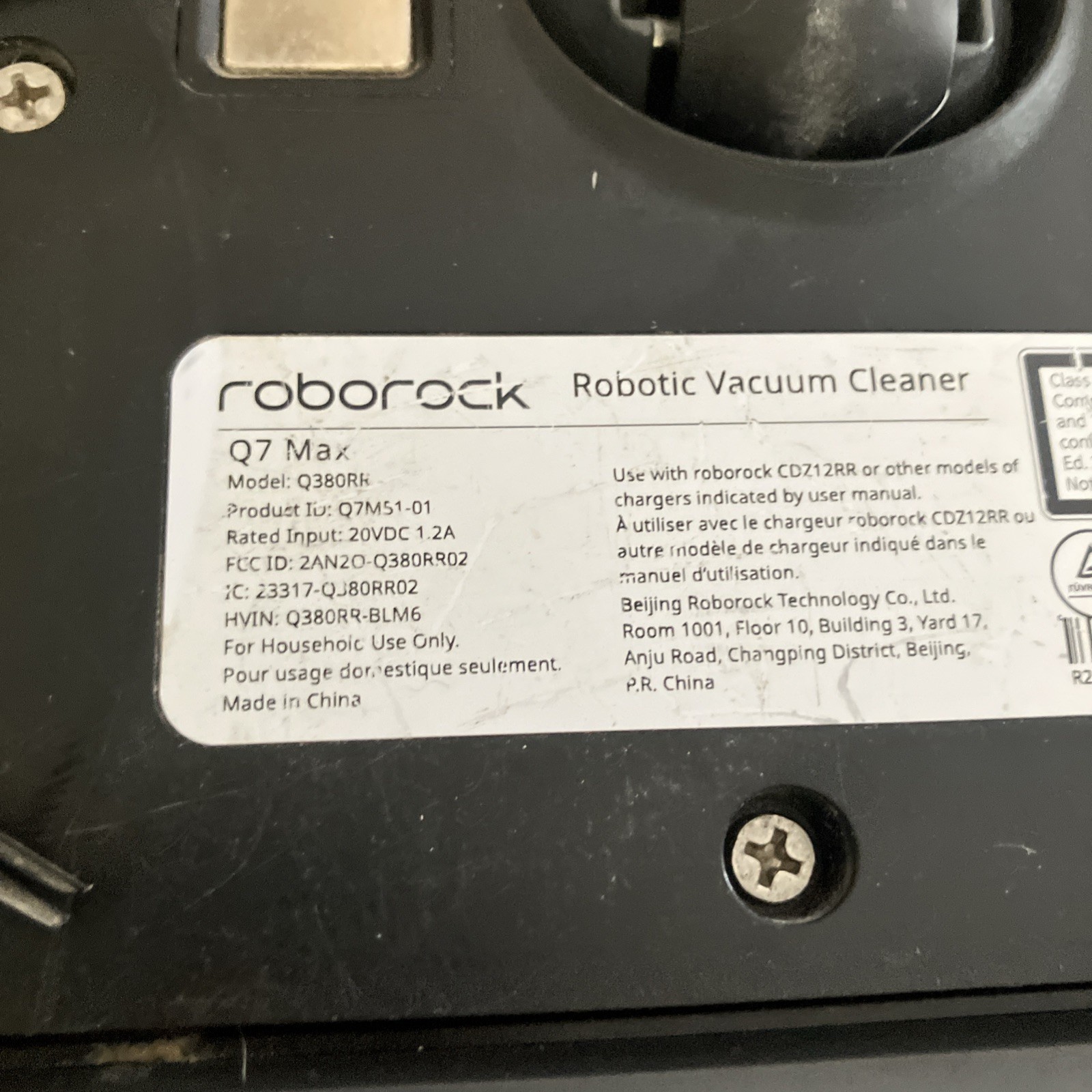 roborock Q7 robot vacuum – inoperable for parts only