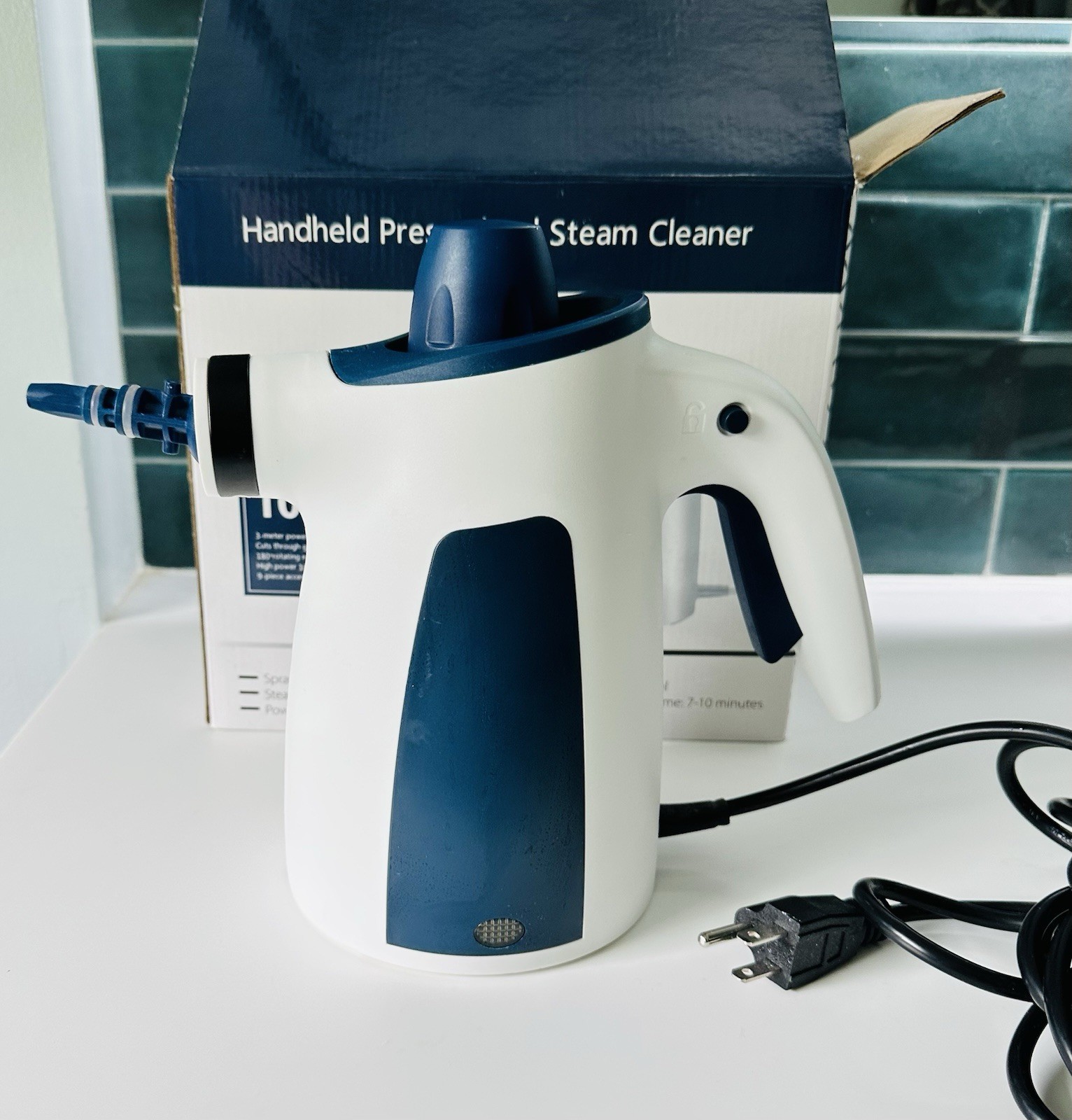 WHL-609 White Blue Heavy Duty Handheld Pressurized 10 In 1 Stream Cleaner