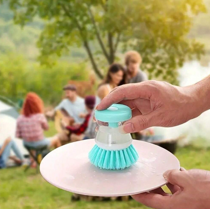 1 pc Kitchen Pot Cleaning Brush – Dishwashing Brush with Built-In Soap Dispenser