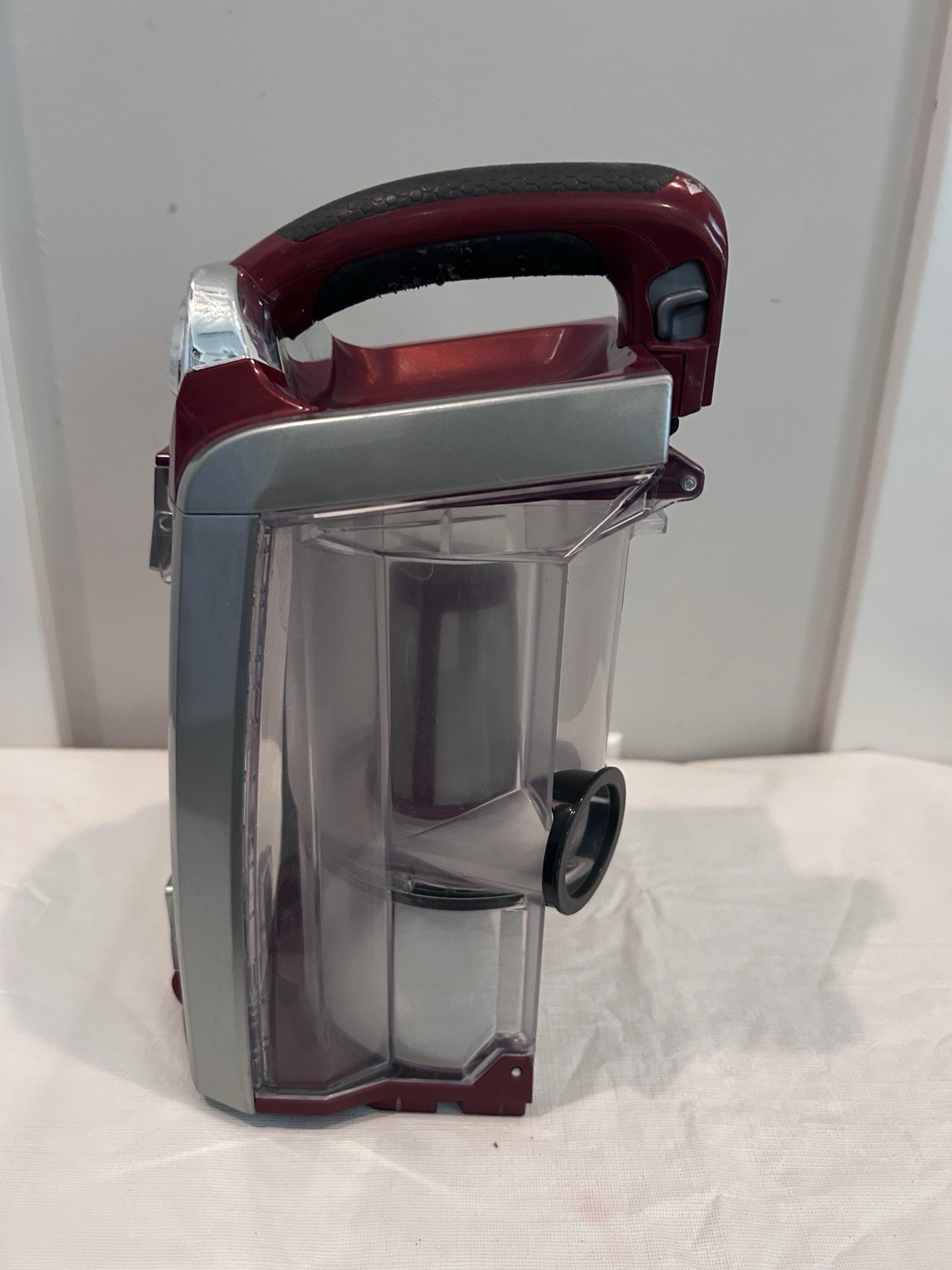 SHARK NV682QRD NV682 NV682 DIRT DUST CUP CANISTER CAN BIN ASSEMBLY OEM PART RED