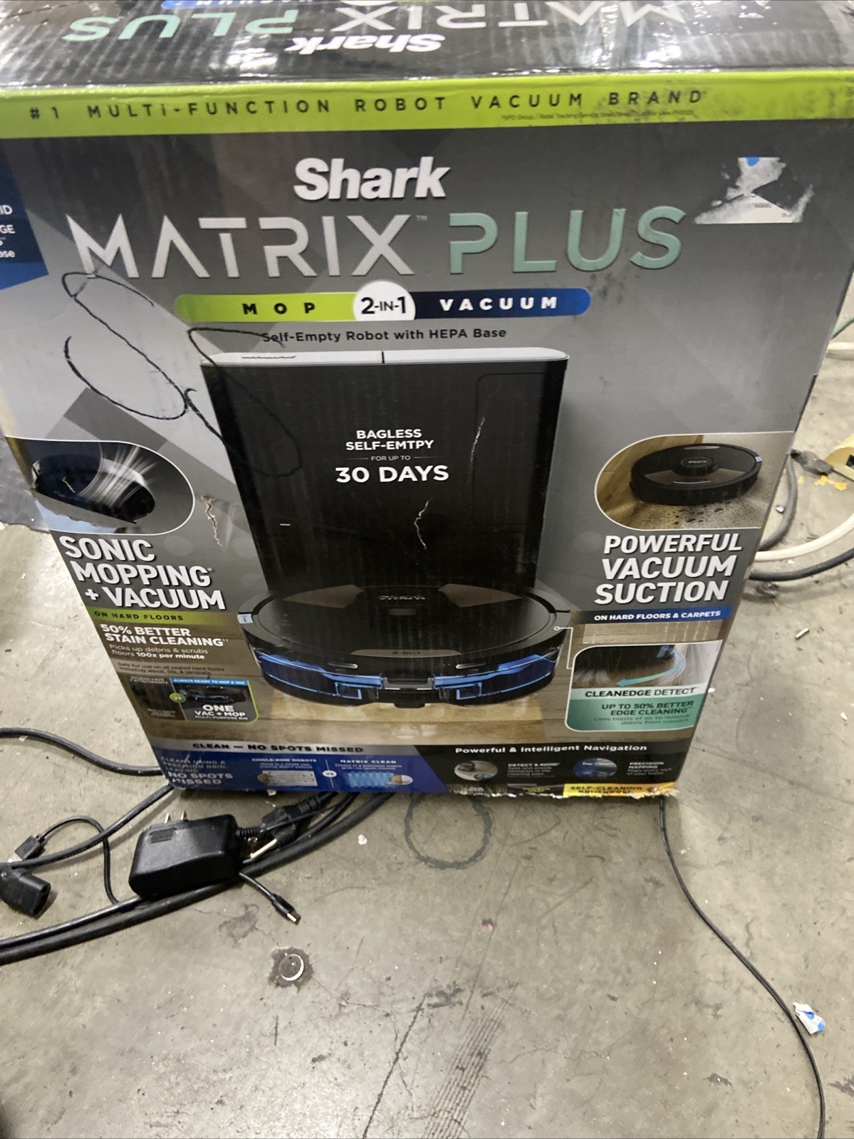 Shark Matrix Plus 2-in-1 Robot Vacuum & Mop Self-Empty Base Sonic Mop RV2600