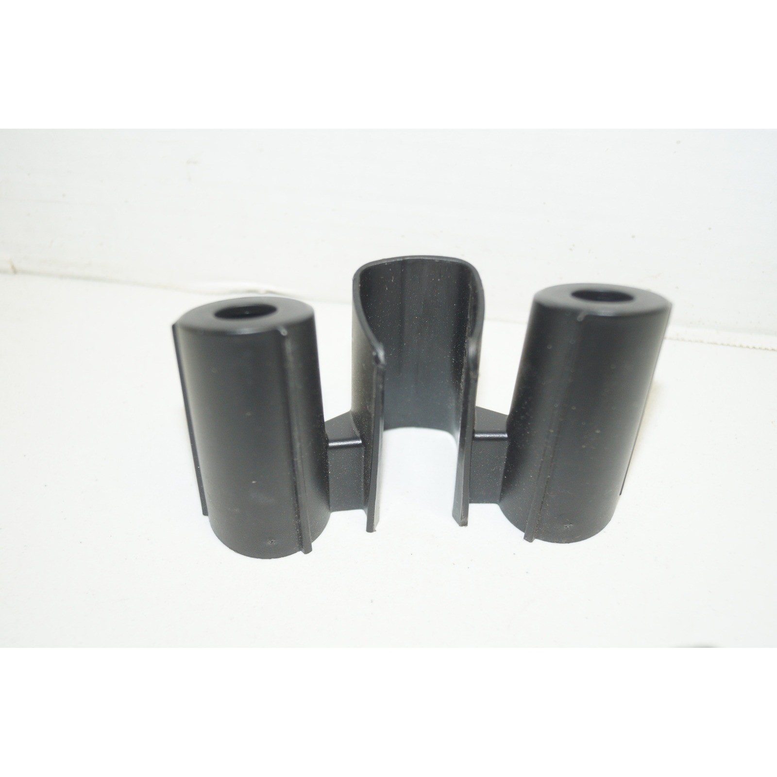 Ryobi Vacuum Attachment Set Crevice Tool Dusting Brush and Storage Clip Black