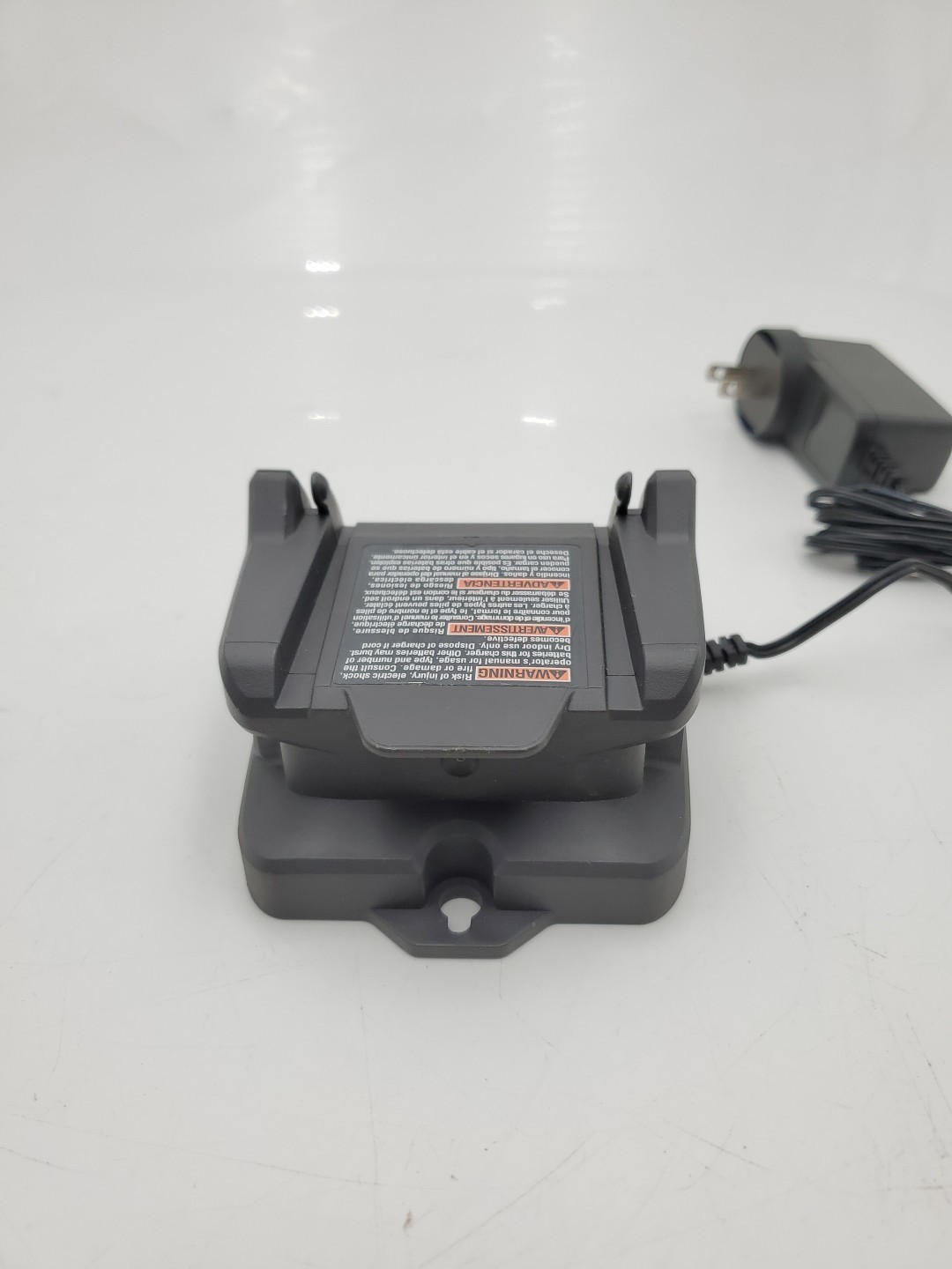 Ryobi (P134) Wall Mounted Cordless Stick Vacuum Cleaner Charger